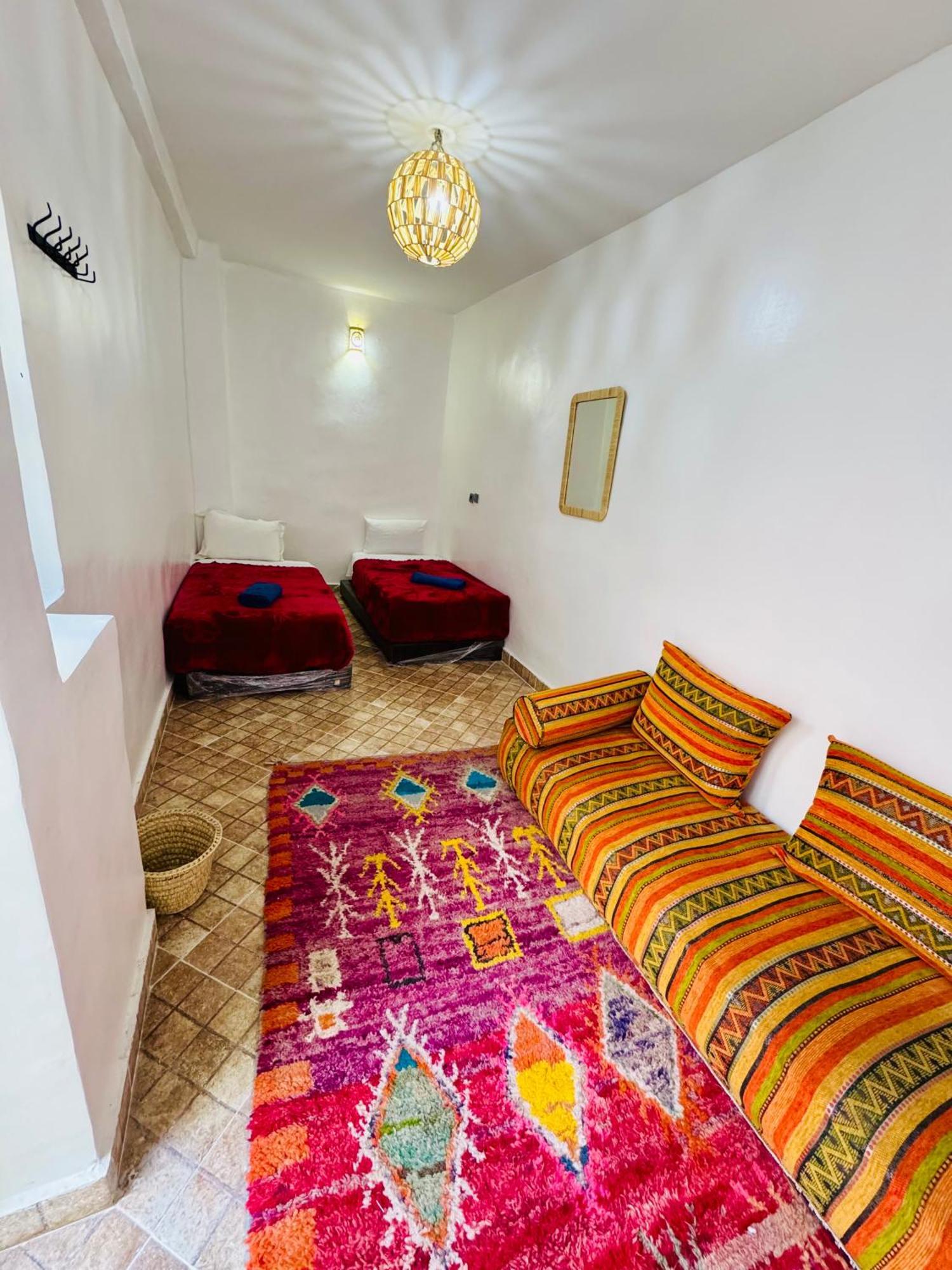 Apartment Cascada 2 *